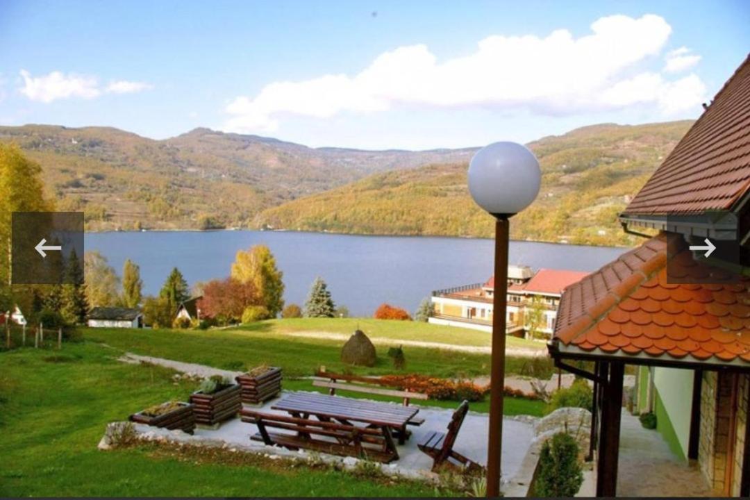 Vila Jezero Bajina Basta Chambre photo